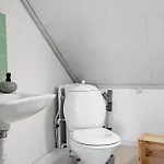 6 Bedroom Amazing In Semesterbostad *