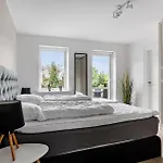 6 Bedroom Amazing In Glesborg